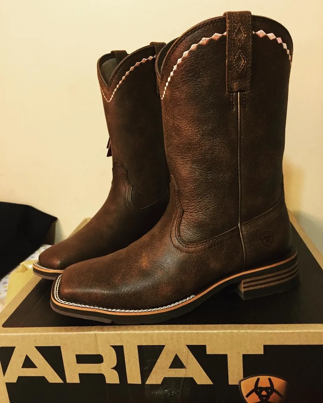 Ariat Womens Unbridled Roper Distressed Brown Western Boots