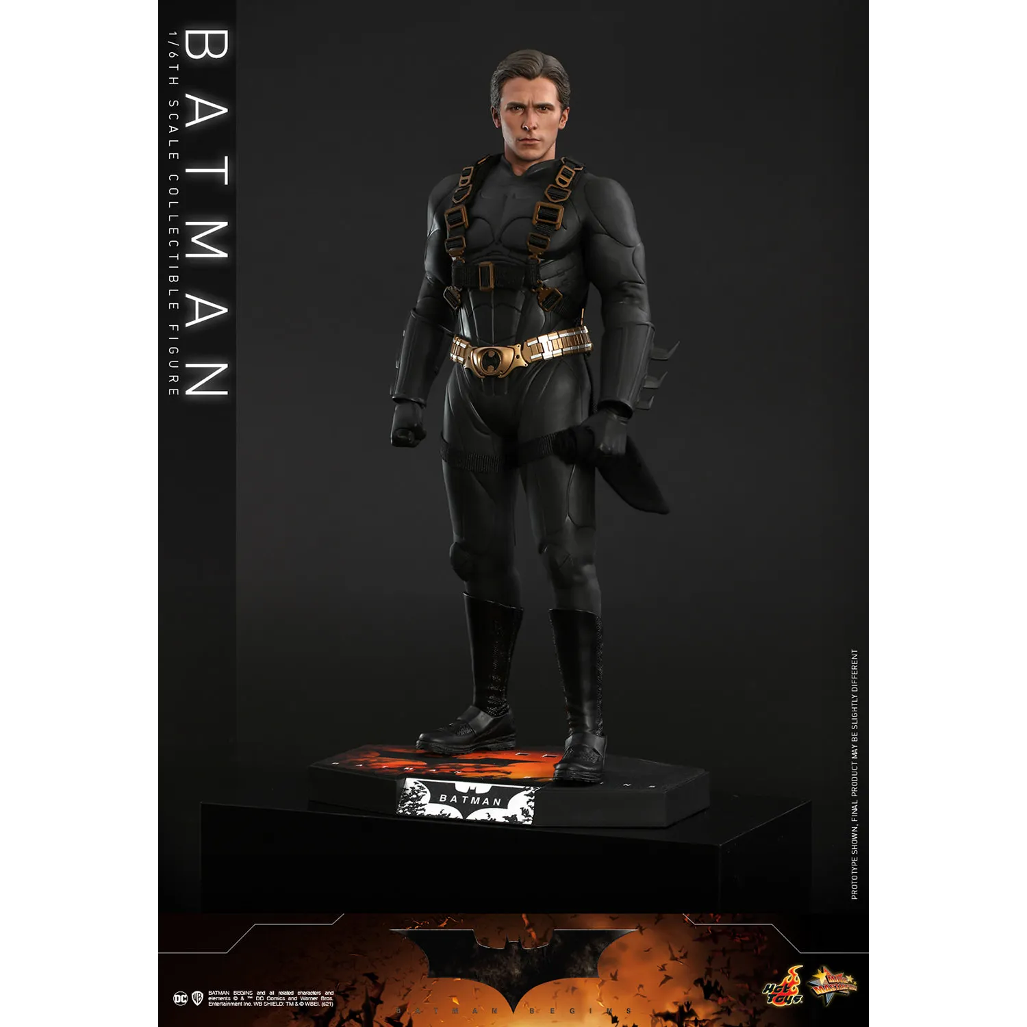 BATMAN BEGINS: Batman 1/6th Scale Collectible Figure