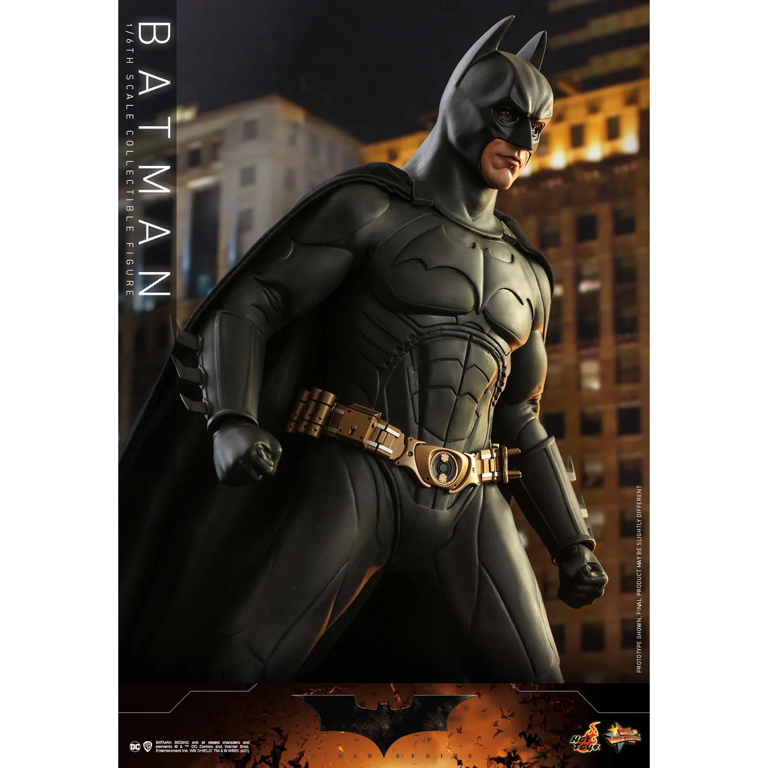 BATMAN BEGINS: Batman 1/6th Scale Collectible Figure