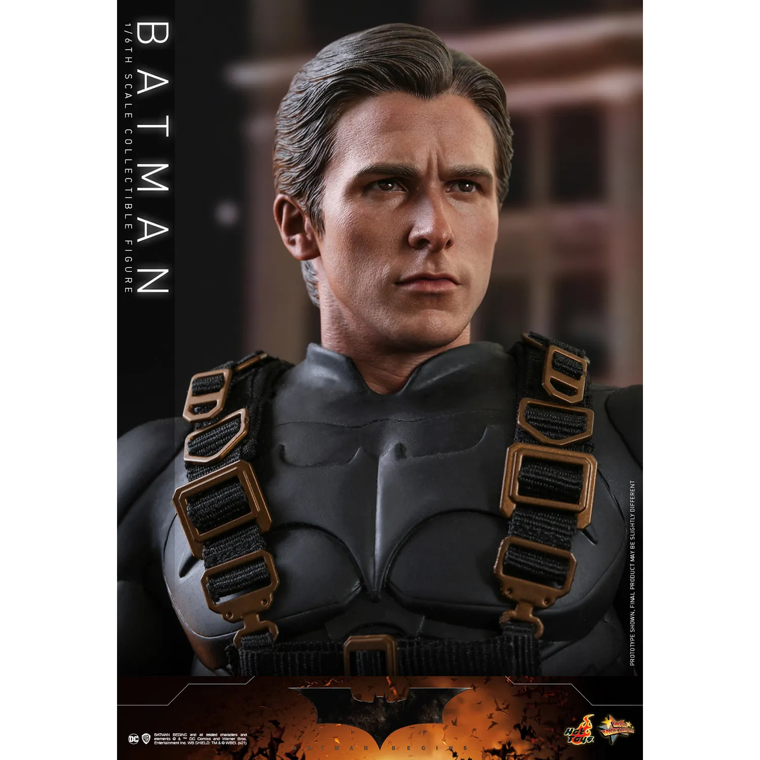 BATMAN BEGINS: Batman 1/6th Scale Collectible Figure