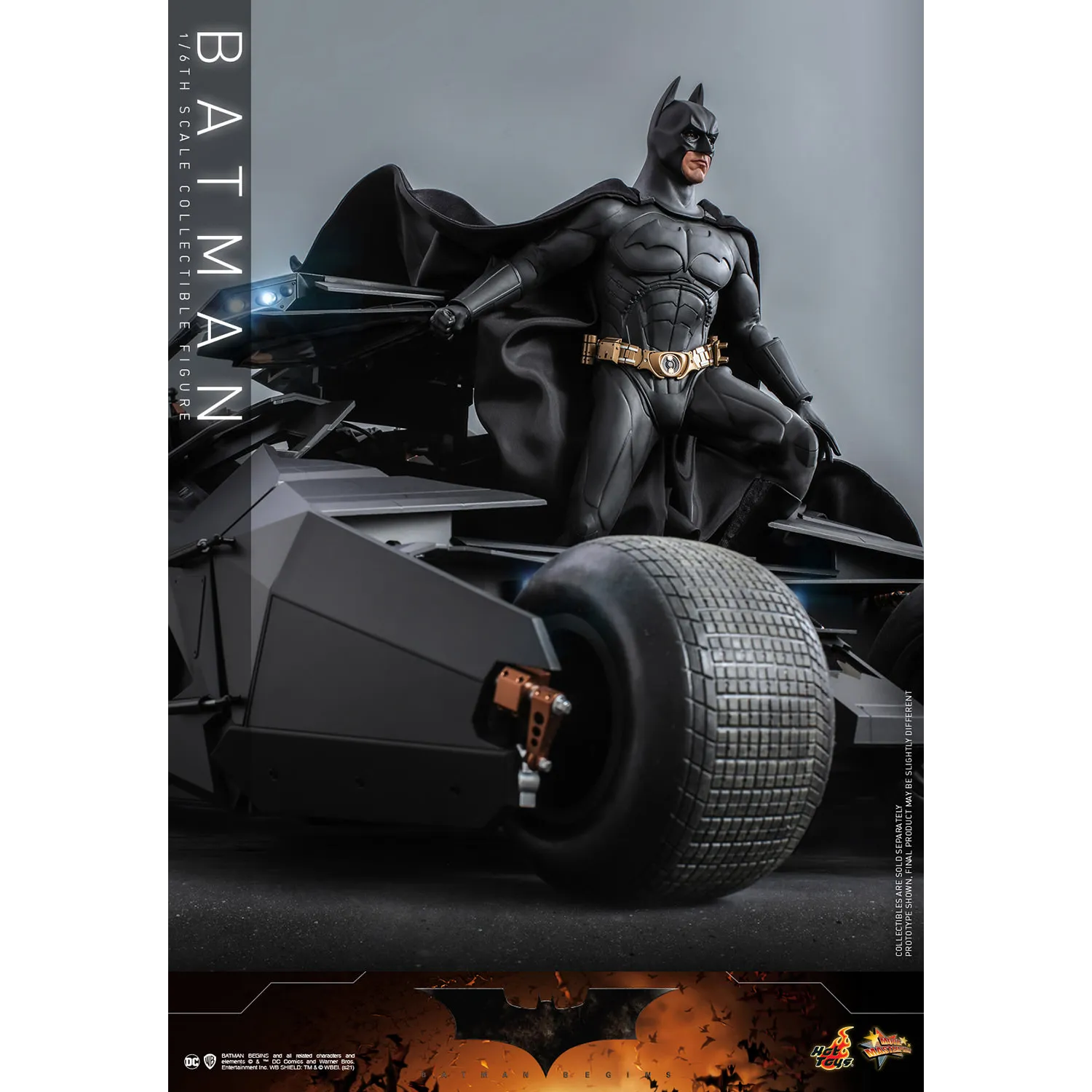 BATMAN BEGINS: Batman 1/6th Scale Collectible Figure