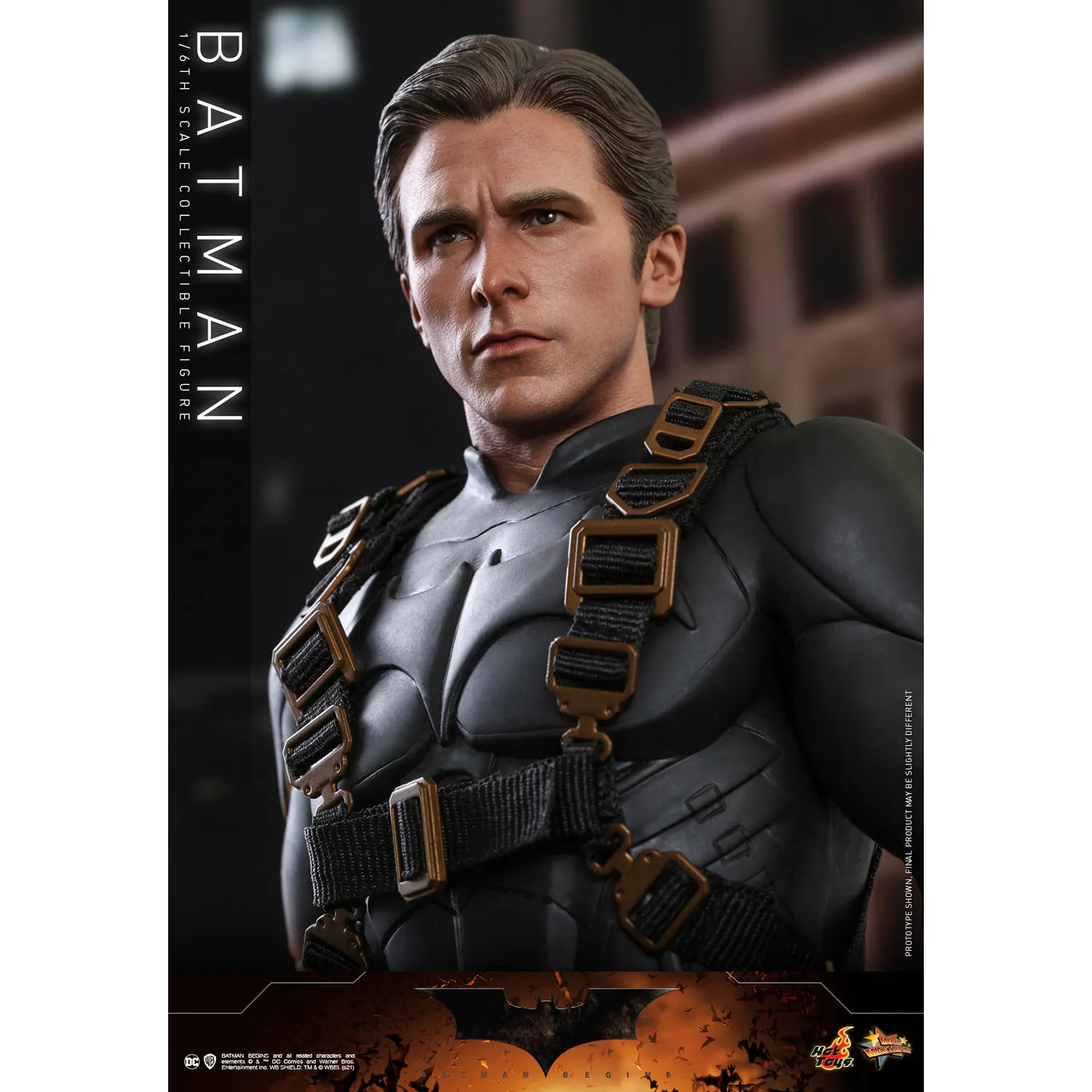BATMAN BEGINS: Batman 1/6th Scale Collectible Figure