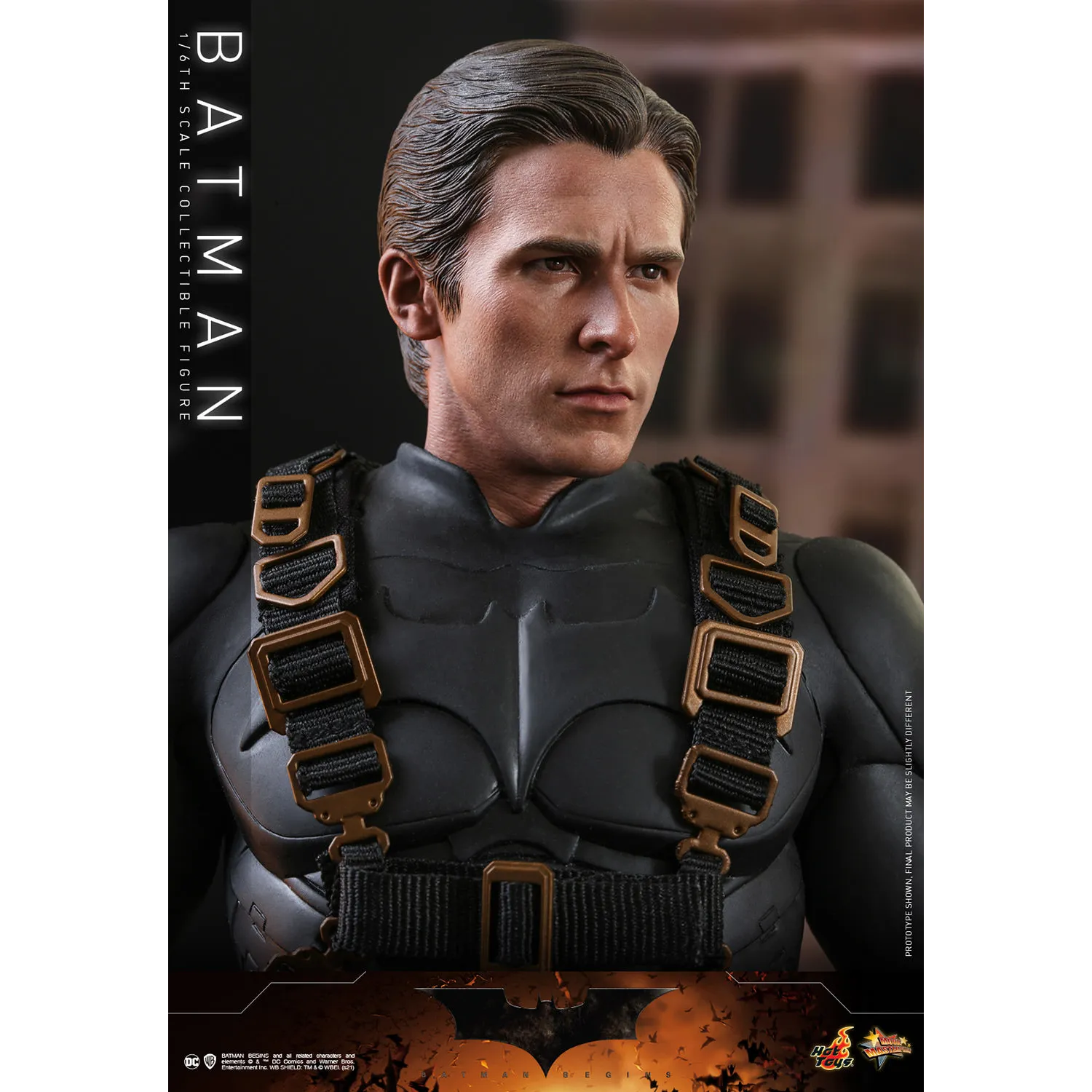 BATMAN BEGINS: Batman 1/6th Scale Collectible Figure