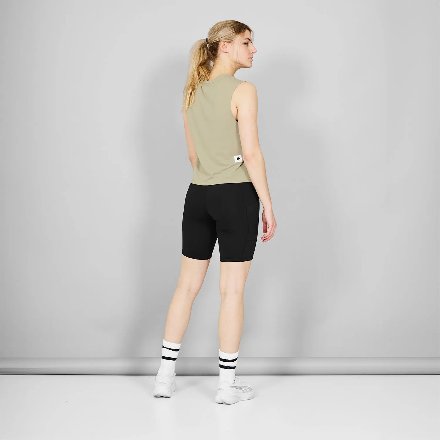 Clean Motion Tank