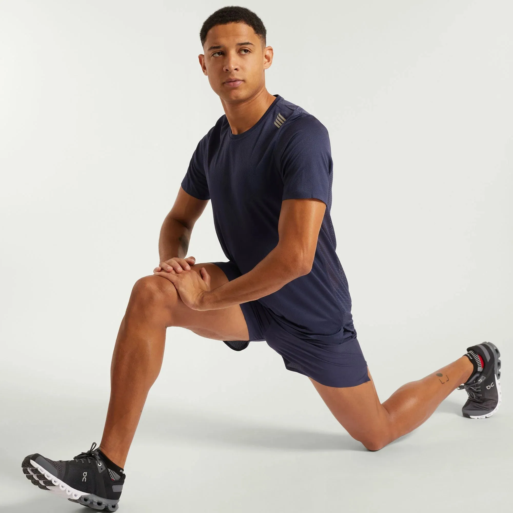 Pressio Men’s Run Elite Short Sleeve Top - NVY/SLV